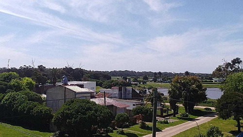 Venta Casa A Estrenar 3 Ambientes Zona Camet