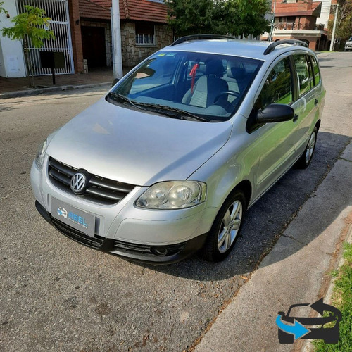 Volkswagen Suran 1.6 Trendline 2010 ** Muy Cuidada**