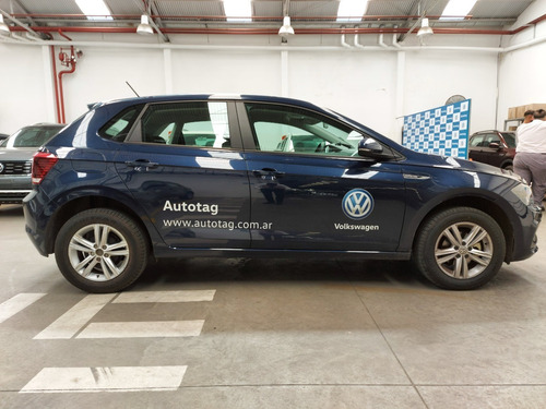 Volkswagen Polo Comfortline Manual Test Drive