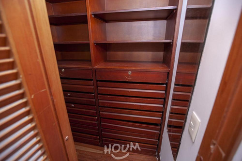 Apartamento En Chapinero Alto. 2 Habitaciones, 103.0 M²