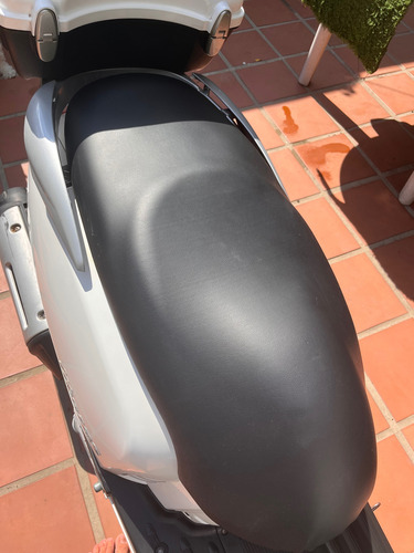 Kymco Like 125 - Titular Completa Un Caño