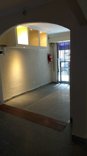 Imagen 5 de 10 de Vende Local ! Oportunidad En Recoleta