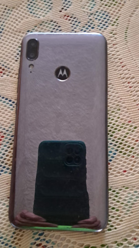  Moto E6 Plus Dual Sim 64 Gb Grafito 4 Gb Ram; Usado En Buen Estado Con Protector De Pantalla De Gel Y Carcaza De Protección.