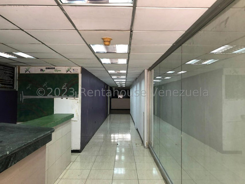 Local Comercial Ideal Para Gimnasio En Los Palos Grandes. Gf