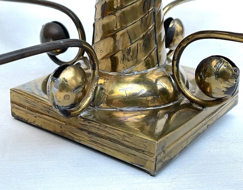 Candelabros Mexicanos De Hojalata Dorada, Mid Century (Usado)