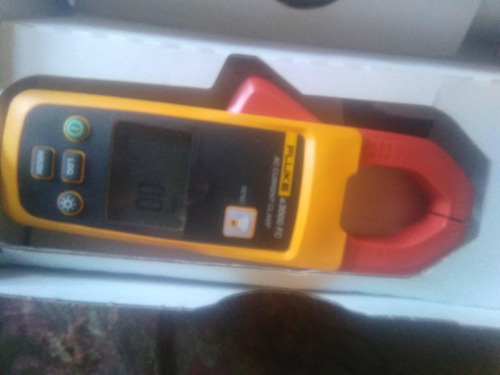 Imagen 4 de 6 de Amperímetro De Pinza Trms Fluke A3000 Fc
