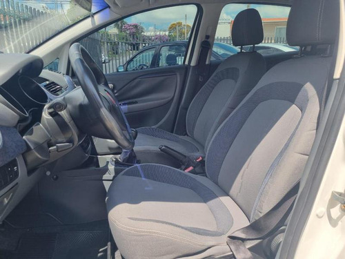 Fiat Punto Attractive 1.4 Fire Flex 8v 5p