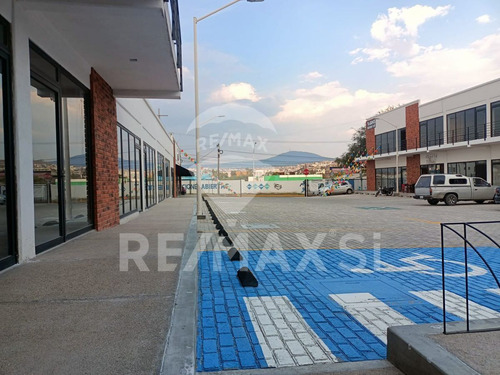 Cpv Plaza Venta El Pueblito, Corregidora