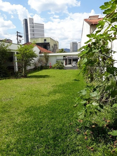 Imagem 14 de 15 de Casa Comercial Em Parque Monte Libano - Mogi Das Cruzes - 2737