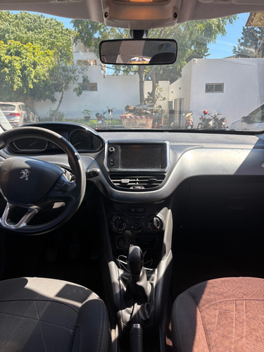 Peugeot 208 1.6 Allure Touchscreen