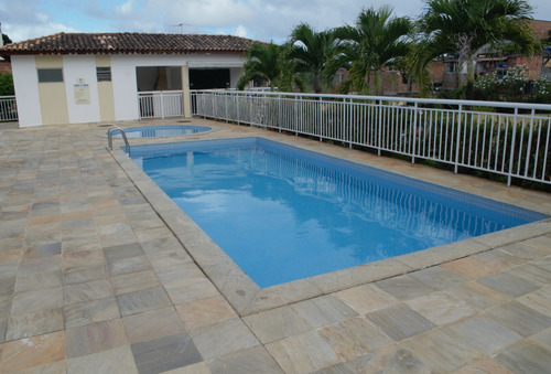 Apartamento Lauro De Freitas R$ 210.000,00