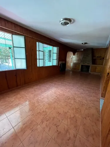 Casa En Venta En Empalme, Lobos Con Piscina