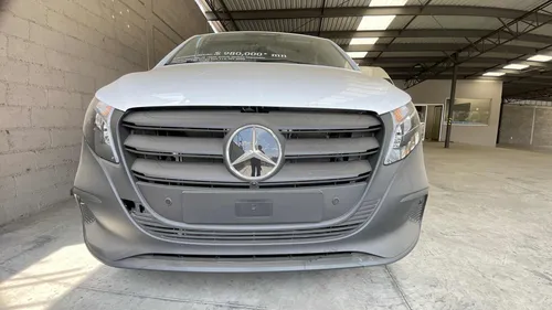 Vito Cargo Van