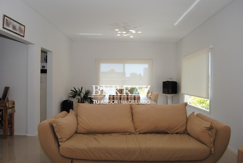 Imagen 9 de 30 de Casa En Venta En Santa Guadalupe, Pilar Del Este, G.b.a. Zona Norte