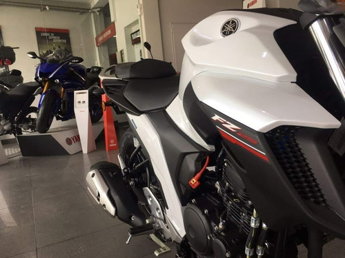 Imagen 8 de 8 de Yamaha Fz 25