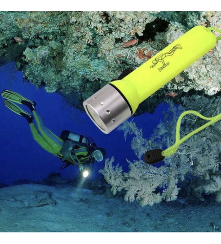 Lanterna Para Mergulho Noturno Led Prova Dagua Profissional