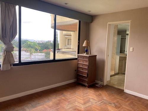 Imagen 22 de 25 de Se Vende Apto 255m2 5h+s/4b+s/3p Country