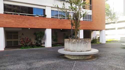 Imagen 3 de 11 de Urbanización - Lomas Del Ávila