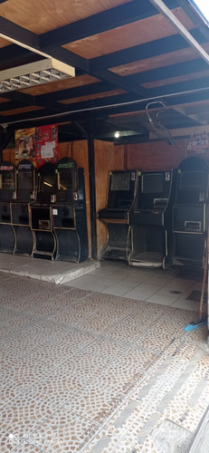 Se Venden 2 Casas Juntas, Una Con Uso Comercial,renca