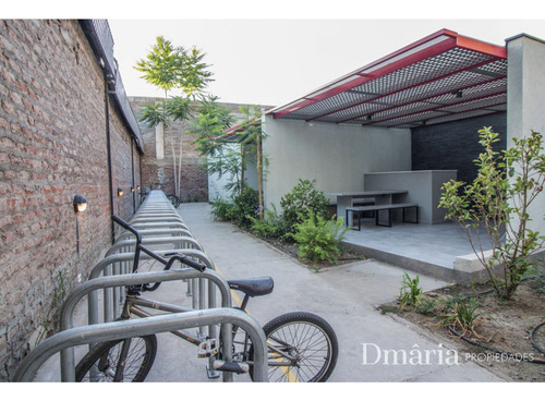 Arrienda Departamento 1h+1b Con Estacionamiento - Demaria Pr