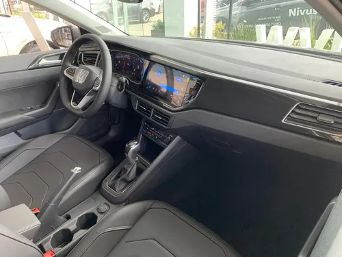 Volkswagen Virtus COMFORTLINE SELECT AUTOMATICO