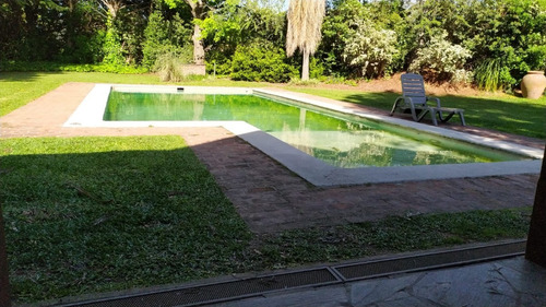 Imagen 3 de 9 de Casa 7 Amb. En Club Campos De Golf Las Praderas De Lujan