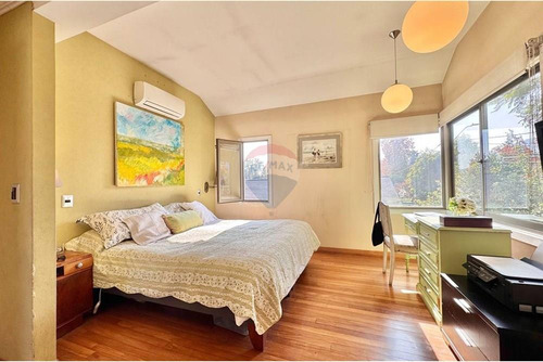 Gran Ubicación, Remodelada, 3d + Serv.