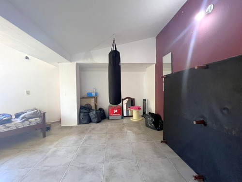 Venta 2 Casas De 2 Y 3 Dorm Patio Matienzo