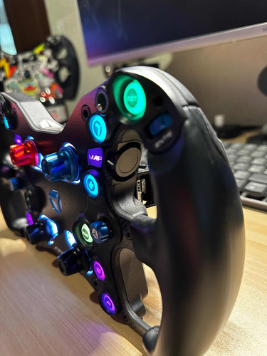 Volante Cube Controls F-pro Con Adaptador Srm Para Fanatec