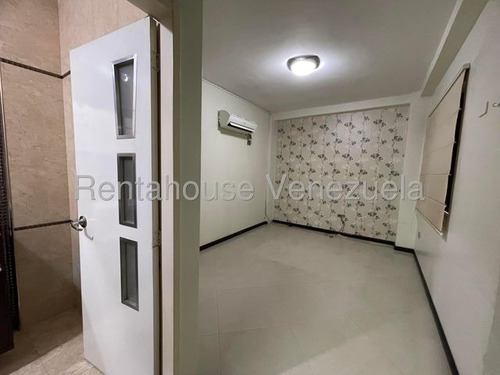 Excelente Apartamento En Venta, Urb. San Jacinto, Maracay, Planta Electrica Y 25-10150 Mv
