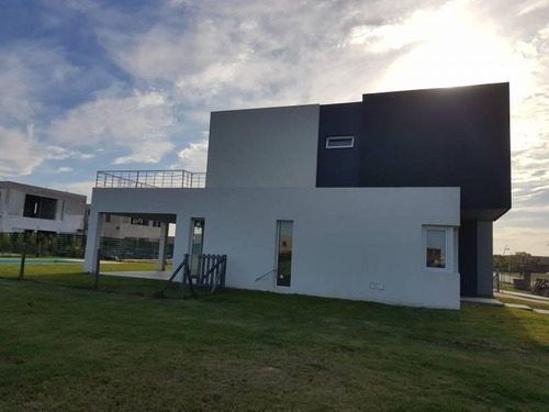 Casa A Estrenar Obra Finalizada!
