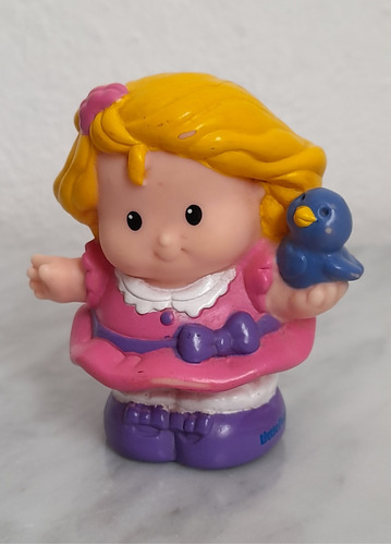 Little People Figura Niña Rubia Con Ave Azul 6 Cm