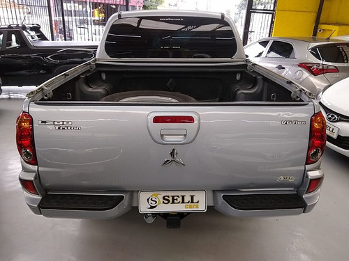 Imagem 5 de 13 de Mitsubishi - L200 Triton Hpe 3.5 V6 Automatico 2012