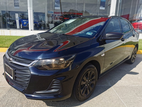Imagen 1 de 10 de Chevrolet Onix 2021