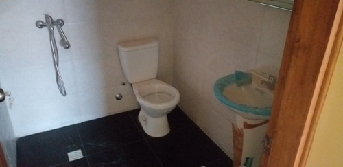 Alquiler Anual, Estrene, 50m Del Mar, 3 Dorm, 2 Baños, Patio