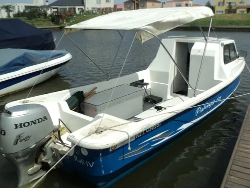 River Truck Cabinado (tracker)