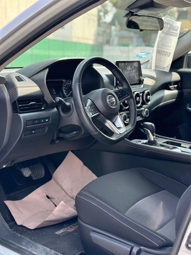 Nissan Sentra Sr 2.0 A/t 2022