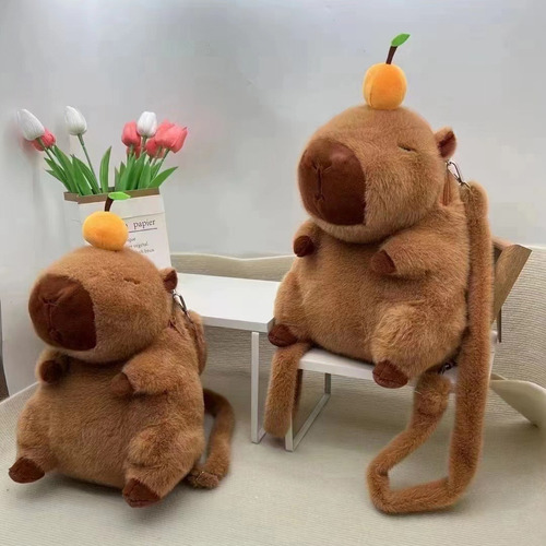 I Lindo Muñeco De Peluche Carpincho Naranja En La Parte