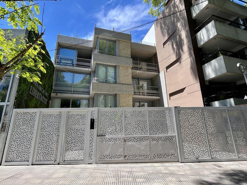 Impecable Semipiso Con Terraza Y Piscina Sobre Av. Libertador En Martinez.