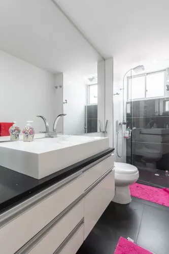 Apartamento En Venta En La Carolina. Cod V6534