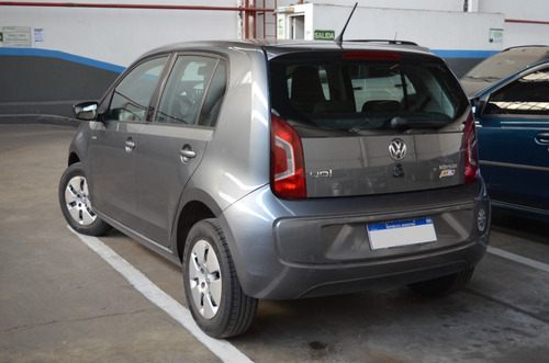Imagen 4 de 22 de Volkswagen Move Up! 5p 2016