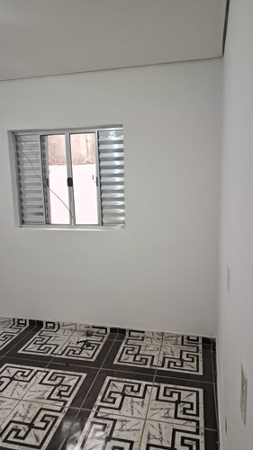 Imovel Com 4 Casas De 3 Cômodos Banheiro Quintal E Garagem