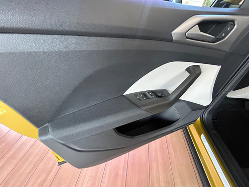 Volkswagen Taigun 1.0 Tsi Comfortline At