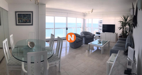 Apartamento En Venta Y Alquiler, Peninsula, Punta Del Este, 3 Dormitorios.