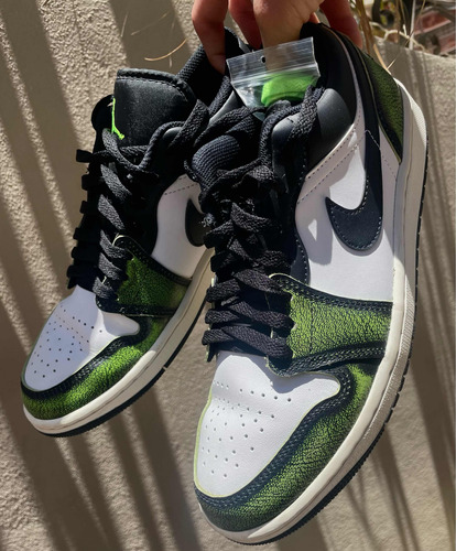 Jordan 1 Low Se Electric Green