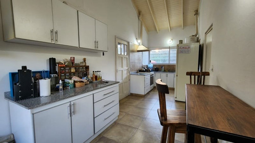 Imagen 9 de 19 de Venta De Hermosa Casa Quinta En Mercedes B