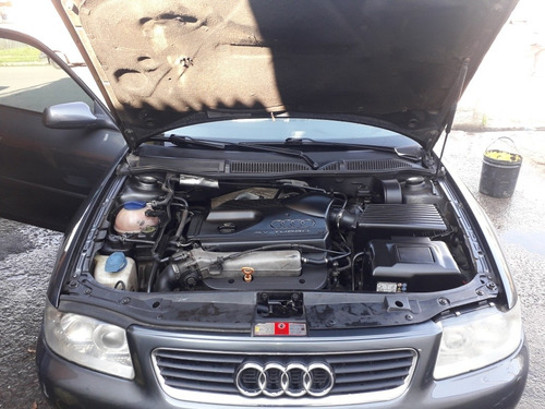 Audi A3 2004 1.8 Turbo Aut. 5p 180 Hp