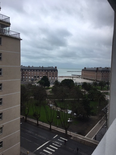 Imagen 2 de 14 de Departamento 2 Amb Con Vista Lateral Al Mar Zona Bristol Mdp