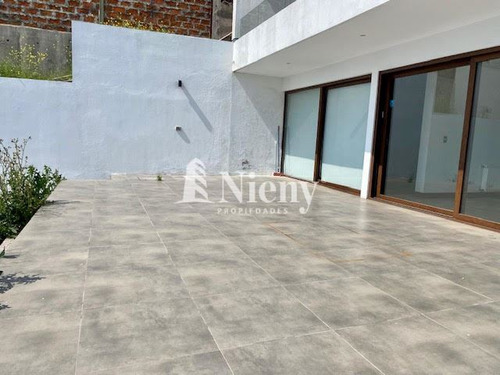 Casa Venta 4 Dor / 5 Baños / Vista / Mayflower