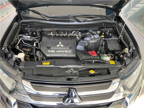 Imagem 12 de 12 de Mitsubishi Outlander 3.0 Gt 4x4 V6 24v Gasolina 4p Automátic